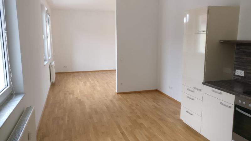 Top 2-Zimmer Wohnung 68,31 m&sup2; mit franz&ouml;sischem Balkon im Zentrum von V&ouml;lkermarkt - Bild# 1 