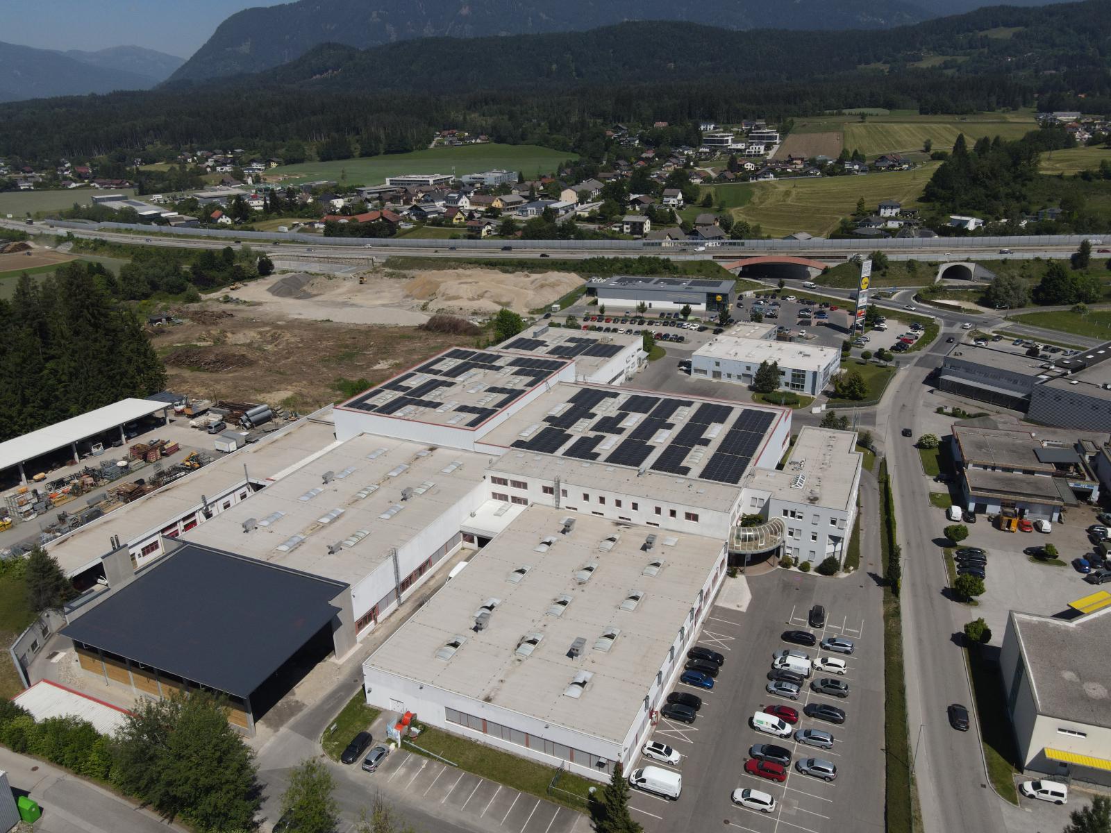 B&uuml;ror&auml;ume 118 m&sup2; im Gewerbepark Wernberg - Bild# 9