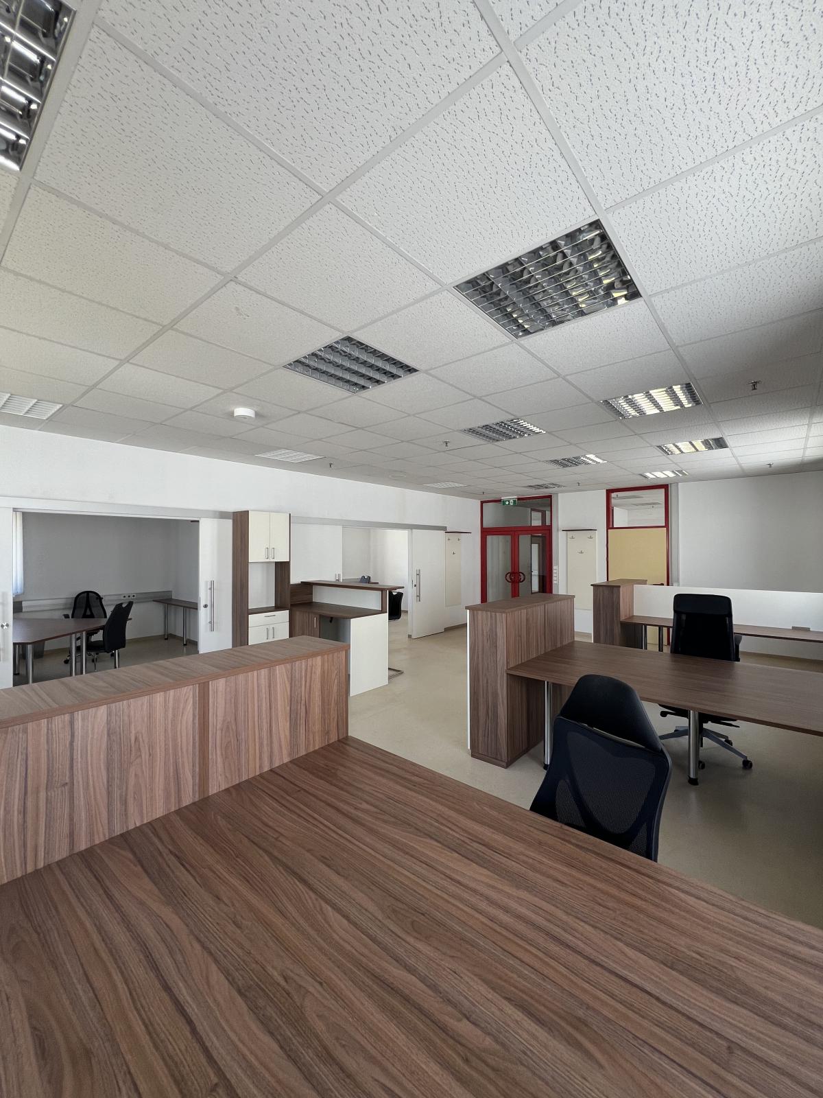 B&uuml;ror&auml;ume 118 m&sup2; im Gewerbepark Wernberg - Bild# 4